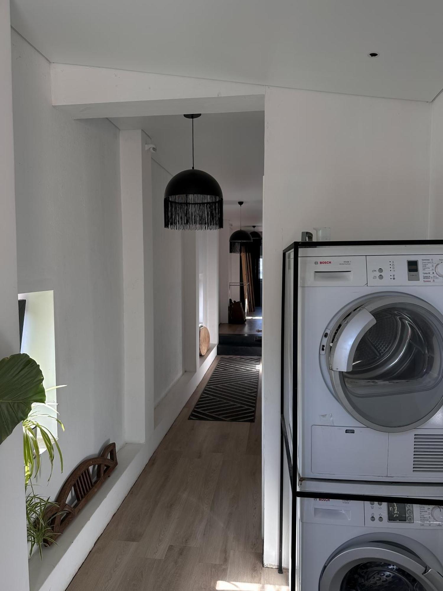 White Door Apartments Heart Of Odessa 4 Exterior foto